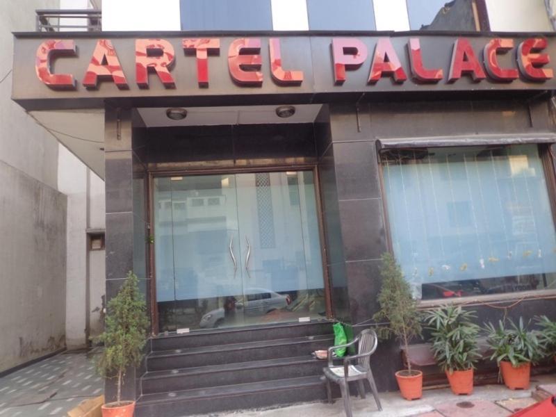 Cartel Palace Delhi  Buitenkant foto